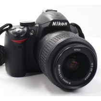 Nikon D3000 Digital SLR Camera With Nikkor AF-S DX 18-55mm VR Lens 